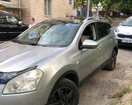 Серый Ниссан Кашкай, объемом двигателя 2 л и пробегом 330 тыс. км за 9500 $, фото 7 на Automoto.ua