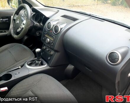 Серый Ниссан Кашкай, объемом двигателя 1.6 л и пробегом 245 тыс. км за 8100 $, фото 9 на Automoto.ua