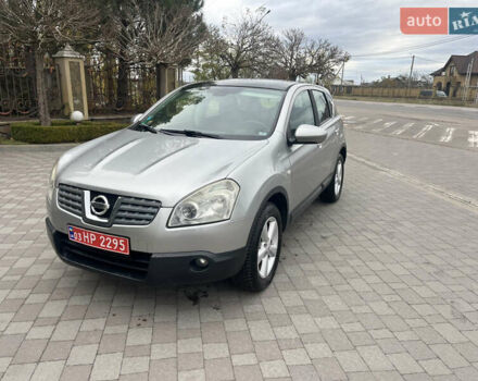 Серый Ниссан Кашкай, объемом двигателя 1.6 л и пробегом 152 тыс. км за 7700 $, фото 1 на Automoto.ua