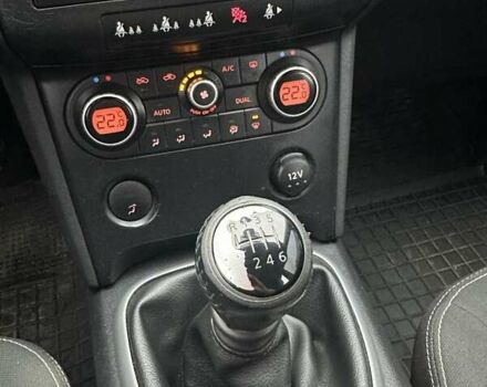 Сірий Ніссан Кашкай, об'ємом двигуна 1.46 л та пробігом 232 тис. км за 8000 $, фото 19 на Automoto.ua