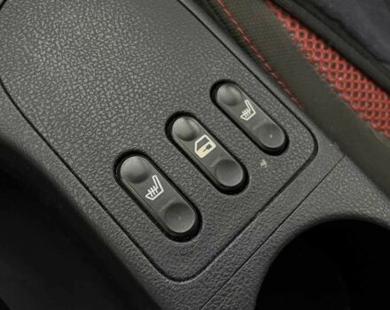 Серый Ниссан Кашкай, объемом двигателя 2 л и пробегом 260 тыс. км за 9000 $, фото 16 на Automoto.ua