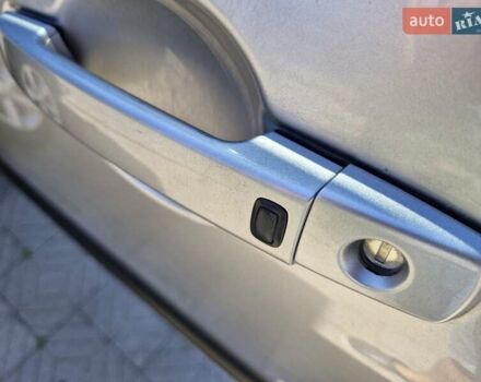 Сірий Ніссан Кашкай, об'ємом двигуна 2 л та пробігом 246 тис. км за 7999 $, фото 25 на Automoto.ua