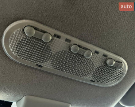 Серый Ниссан Кашкай, объемом двигателя 2 л и пробегом 260 тыс. км за 9200 $, фото 14 на Automoto.ua