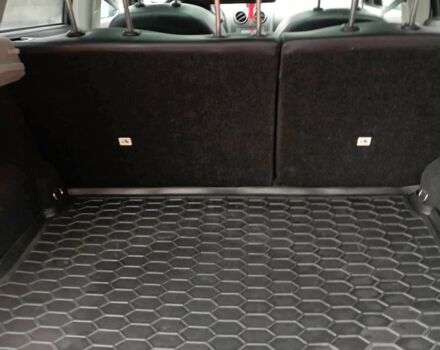 Серый Ниссан Кашкай, объемом двигателя 2 л и пробегом 230 тыс. км за 8898 $, фото 4 на Automoto.ua