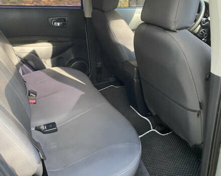 Сірий Ніссан Кашкай, об'ємом двигуна 1.6 л та пробігом 231 тис. км за 8000 $, фото 7 на Automoto.ua