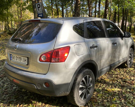 Сірий Ніссан Кашкай, об'ємом двигуна 1.6 л та пробігом 231 тис. км за 8000 $, фото 5 на Automoto.ua