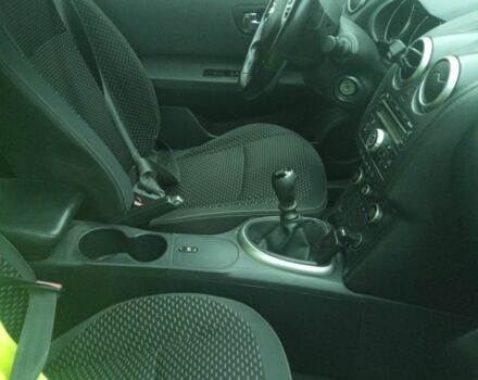 Сірий Ніссан Кашкай, об'ємом двигуна 1.5 л та пробігом 255 тис. км за 8000 $, фото 2 на Automoto.ua