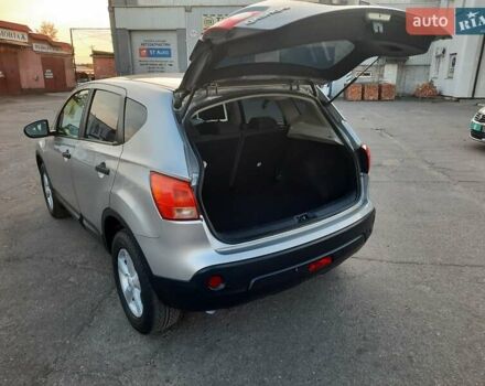 Серый Ниссан Кашкай, объемом двигателя 2 л и пробегом 188 тыс. км за 9300 $, фото 73 на Automoto.ua