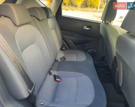 Серый Ниссан Кашкай, объемом двигателя 2 л и пробегом 188 тыс. км за 9300 $, фото 81 на Automoto.ua