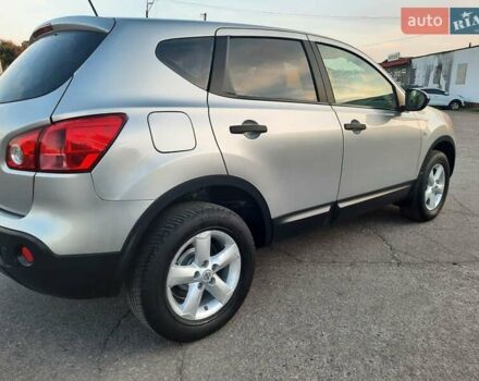 Серый Ниссан Кашкай, объемом двигателя 2 л и пробегом 188 тыс. км за 9300 $, фото 74 на Automoto.ua