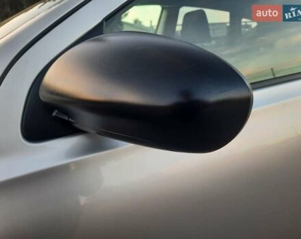 Серый Ниссан Кашкай, объемом двигателя 2 л и пробегом 188 тыс. км за 9300 $, фото 17 на Automoto.ua