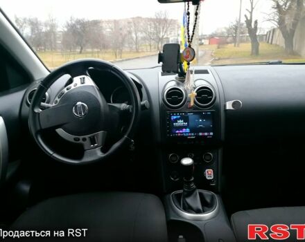 Сірий Ніссан Кашкай, об'ємом двигуна 1.5 л та пробігом 280 тис. км за 9900 $, фото 5 на Automoto.ua