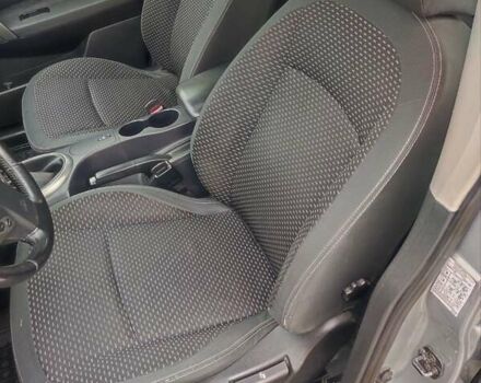 Серый Ниссан Кашкай, объемом двигателя 1.46 л и пробегом 256 тыс. км за 8500 $, фото 9 на Automoto.ua