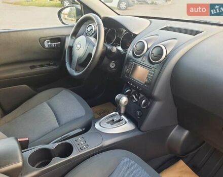 Серый Ниссан Кашкай, объемом двигателя 2 л и пробегом 188 тыс. км за 9300 $, фото 89 на Automoto.ua