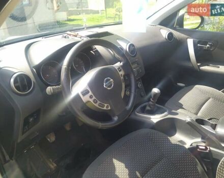 Сірий Ніссан Кашкай, об'ємом двигуна 1.5 л та пробігом 220 тис. км за 9000 $, фото 3 на Automoto.ua