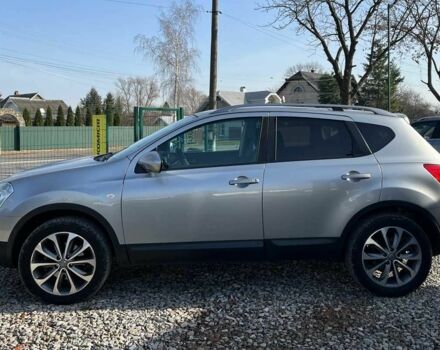 Сірий Ніссан Кашкай, об'ємом двигуна 2 л та пробігом 245 тис. км за 10100 $, фото 3 на Automoto.ua