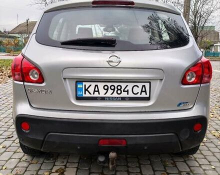 Серый Ниссан Кашкай, объемом двигателя 1.5 л и пробегом 256 тыс. км за 8200 $, фото 2 на Automoto.ua