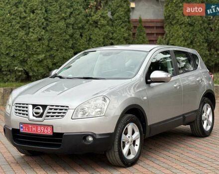 Сірий Ніссан Кашкай, об'ємом двигуна 1.6 л та пробігом 250 тис. км за 8400 $, фото 3 на Automoto.ua