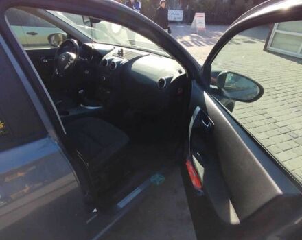 Серый Ниссан Кашкай, объемом двигателя 2 л и пробегом 306 тыс. км за 3766 $, фото 10 на Automoto.ua