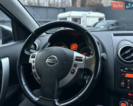 Сірий Ніссан Кашкай, об'ємом двигуна 1.5 л та пробігом 221 тис. км за 9300 $, фото 40 на Automoto.ua