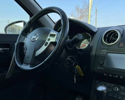 Сірий Ніссан Кашкай, об'ємом двигуна 2 л та пробігом 245 тис. км за 10100 $, фото 12 на Automoto.ua