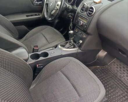 Серый Ниссан Кашкай, объемом двигателя 1.46 л и пробегом 256 тыс. км за 8500 $, фото 13 на Automoto.ua