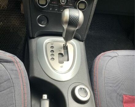 Сірий Ніссан Кашкай, об'ємом двигуна 2 л та пробігом 179 тис. км за 8000 $, фото 5 на Automoto.ua