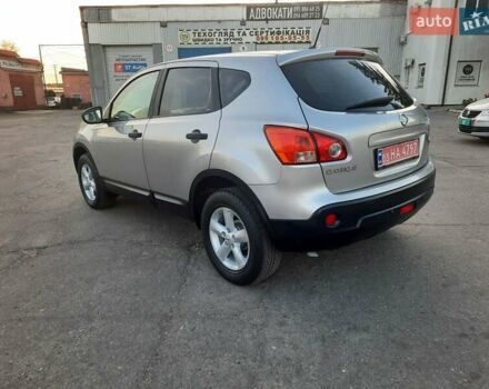 Серый Ниссан Кашкай, объемом двигателя 2 л и пробегом 188 тыс. км за 9300 $, фото 7 на Automoto.ua