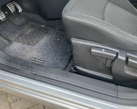 Серый Ниссан Кашкай, объемом двигателя 2 л и пробегом 245 тыс. км за 9600 $, фото 9 на Automoto.ua