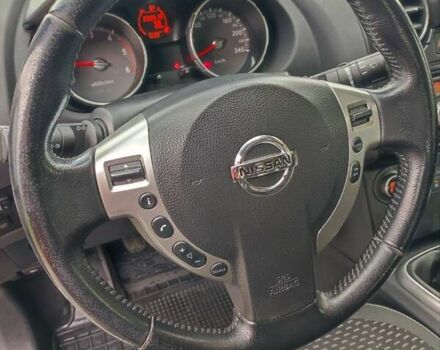 Серый Ниссан Кашкай, объемом двигателя 1.5 л и пробегом 256 тыс. км за 8200 $, фото 16 на Automoto.ua
