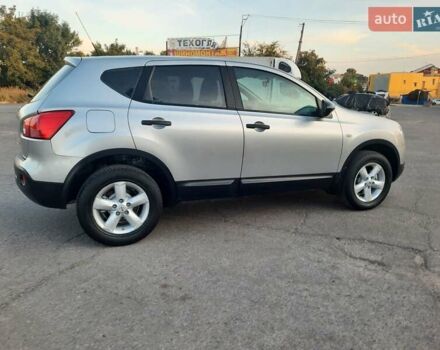 Серый Ниссан Кашкай, объемом двигателя 2 л и пробегом 188 тыс. км за 9300 $, фото 11 на Automoto.ua