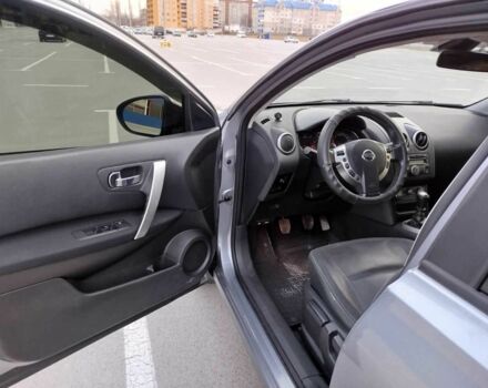Серый Ниссан Кашкай, объемом двигателя 1.5 л и пробегом 250 тыс. км за 9000 $, фото 1 на Automoto.ua