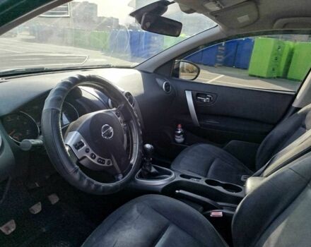 Серый Ниссан Кашкай, объемом двигателя 1.5 л и пробегом 250 тыс. км за 9000 $, фото 7 на Automoto.ua