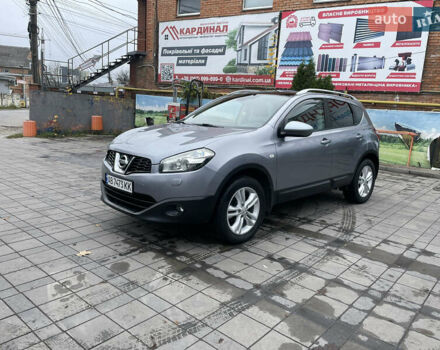 Серый Ниссан Кашкай, объемом двигателя 2 л и пробегом 170 тыс. км за 12000 $, фото 7 на Automoto.ua