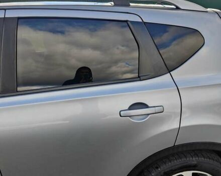 Серый Ниссан Кашкай, объемом двигателя 2 л и пробегом 185 тыс. км за 10500 $, фото 12 на Automoto.ua