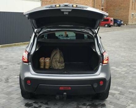 Серый Ниссан Кашкай, объемом двигателя 1.46 л и пробегом 262 тыс. км за 9800 $, фото 30 на Automoto.ua