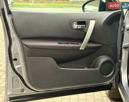Сірий Ніссан Кашкай, об'ємом двигуна 1.5 л та пробігом 215 тис. км за 11599 $, фото 20 на Automoto.ua