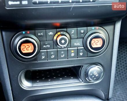 Серый Ниссан Кашкай, объемом двигателя 2 л и пробегом 154 тыс. км за 9600 $, фото 22 на Automoto.ua