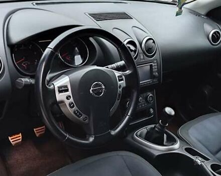 Серый Ниссан Кашкай, объемом двигателя 1.5 л и пробегом 238 тыс. км за 9400 $, фото 9 на Automoto.ua