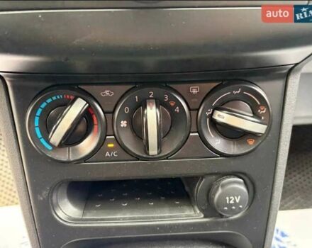 Серый Ниссан Кашкай, объемом двигателя 1.46 л и пробегом 252 тыс. км за 9500 $, фото 4 на Automoto.ua