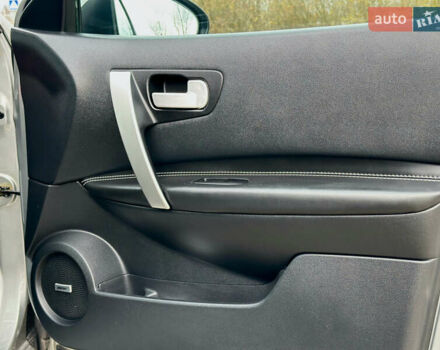 Сірий Ніссан Кашкай, об'ємом двигуна 2 л та пробігом 232 тис. км за 11450 $, фото 33 на Automoto.ua