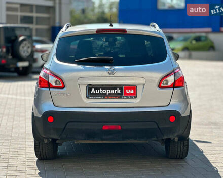 Сірий Ніссан Кашкай, об'ємом двигуна 2 л та пробігом 156 тис. км за 11440 $, фото 5 на Automoto.ua