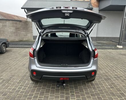 Серый Ниссан Кашкай, объемом двигателя 1.6 л и пробегом 239 тыс. км за 10300 $, фото 11 на Automoto.ua