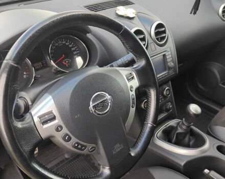 Серый Ниссан Кашкай, объемом двигателя 2 л и пробегом 185 тыс. км за 10500 $, фото 22 на Automoto.ua