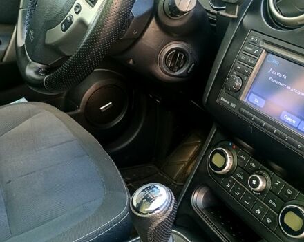 Сірий Ніссан Кашкай, об'ємом двигуна 1.5 л та пробігом 252 тис. км за 10000 $, фото 6 на Automoto.ua