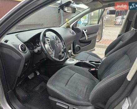 Серый Ниссан Кашкай, объемом двигателя 2 л и пробегом 155 тыс. км за 10200 $, фото 10 на Automoto.ua