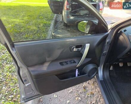 Серый Ниссан Кашкай, объемом двигателя 1.5 л и пробегом 256 тыс. км за 9300 $, фото 14 на Automoto.ua