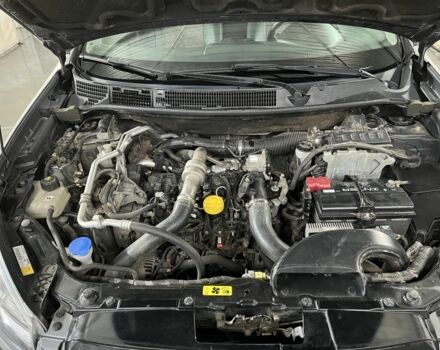 Серый Ниссан Кашкай, объемом двигателя 1.5 л и пробегом 165 тыс. км за 10200 $, фото 22 на Automoto.ua