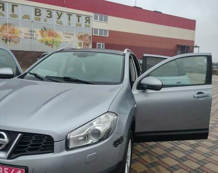 Серый Ниссан Кашкай, объемом двигателя 1.5 л и пробегом 217 тыс. км за 9500 $, фото 12 на Automoto.ua