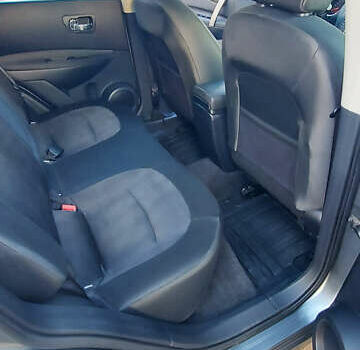 Серый Ниссан Кашкай, объемом двигателя 1.5 л и пробегом 216 тыс. км за 10600 $, фото 23 на Automoto.ua